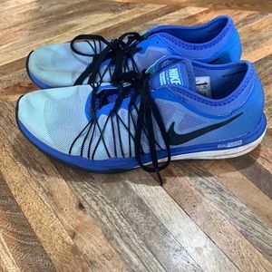 Nike Dual Fusion Hit